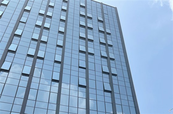 专业玻璃幕墙服务 卓越的建筑幕墙设计与安装